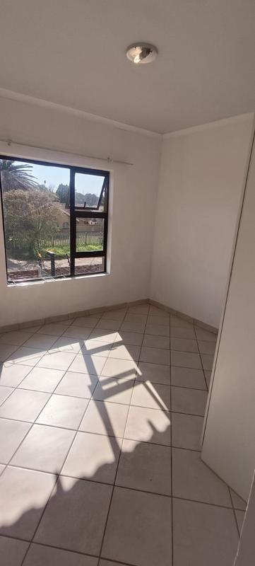 To Let 2 Bedroom Property for Rent in Klerksdorp North West